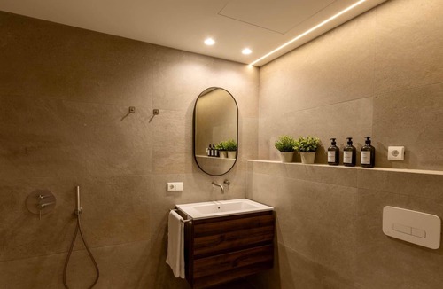 Pobles del Sud Apartment | Plaza Tower - Apartment -09