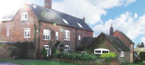 Kenilworth Bed & Breakfast | Pleasance Farm B&B