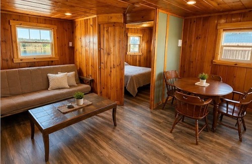 Cheboygan Cabin | Pleasant 1-bedroom cabin with AC in charming Cheboygan