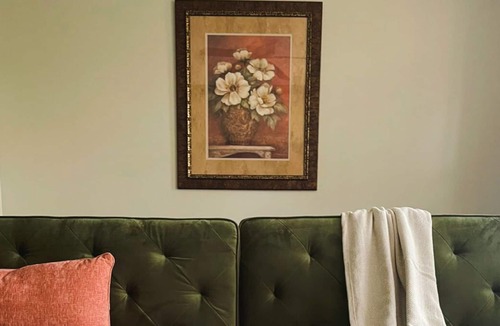 Ferndale Apartment | Pleasant 1BD/1BA w/Balcony + Gym - Little Rock