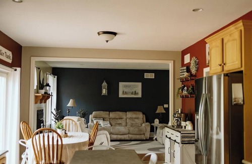 Greenville Cabin | Pleasant Acres - Pleasant Acres