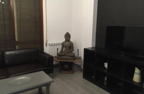 Calahorra Apartment | Pleasant and centrally located apartment well situated for exploring La Rioja