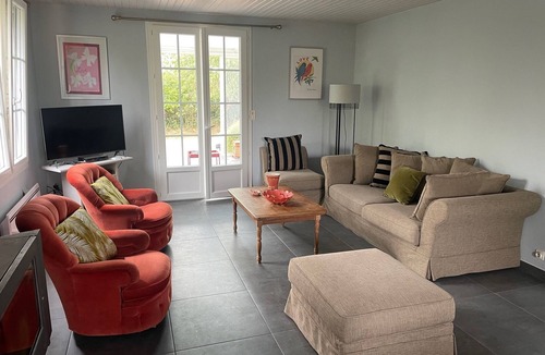 Blainville-sur-Mer House | Pleasant and spacious house