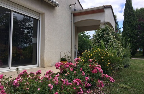 Laroque-Timbaut House | Pleasant and quiet house in Laroque Timbaut