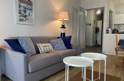 Saint-Cast-le-Guildo Apartment | Pleasant apartment with WIFI on the ground floor of the Golf residence with 1 bedroom for 4 people