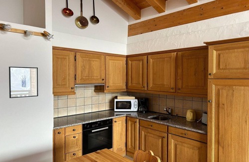 Nendaz Apartment | Pleasant apartment with balcony