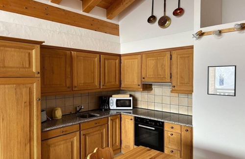 Nendaz Apartment | Pleasant apartment with balcony