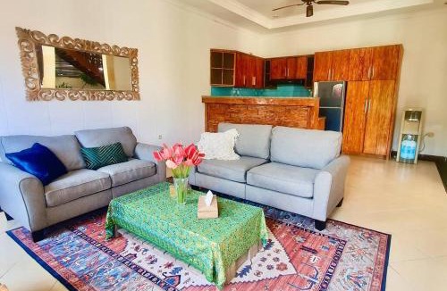 Tibubeneng Villa | Pleasant Balinese Style Lotus