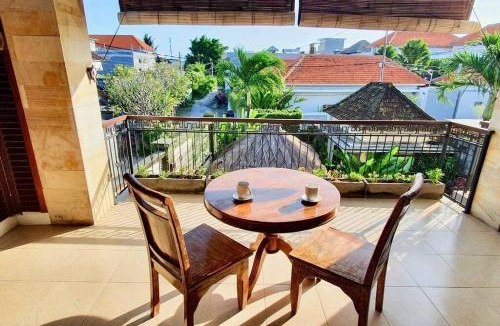 Tibubeneng Villa | Pleasant Balinese Style Lotus
