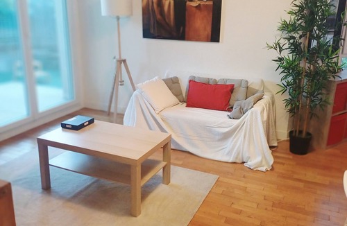Issy-les-Moulineaux Apartment | Pleasant, bright apartment 5 minutes from the metro.