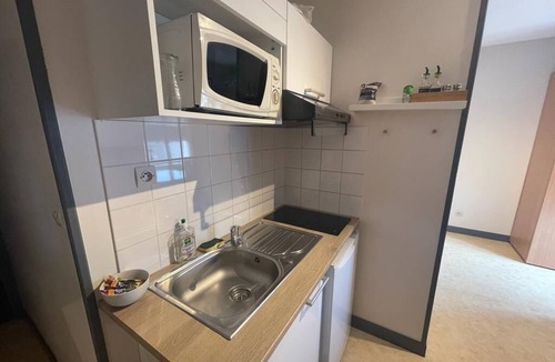 Souche Apartment | Pleasant, bright Studio 6