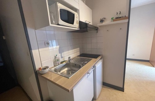 Souche Apartment | Pleasant, bright Studio 6