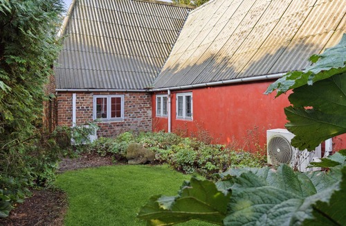 Skaerbaek House | Pleasant cottage on the site of a former farmstead near the Wadden Sea.