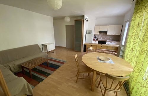 La Castellane Apartment | Pleasant, furnished T3 apartment in the heart of Marseille