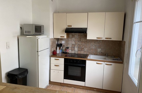 La Castellane Apartment | Pleasant, furnished T3 apartment in the heart of Marseille