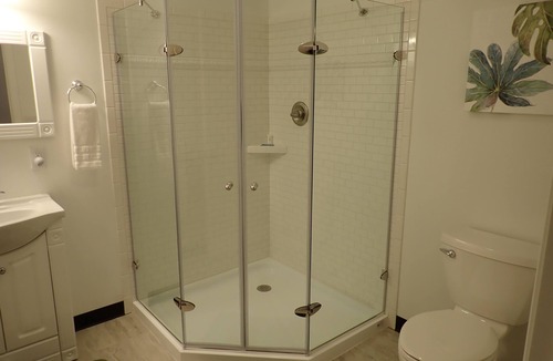 Lyons House | Pleasant Grove Inn