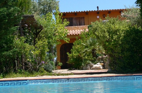 La Bisbal del Penedes House | PLEASANT HOUSE WITH PRIVATE SWIMMING POOL&GARDEN , 15 MINUTES TO BEACH
