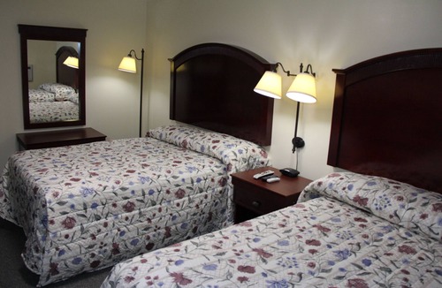 Middletown Hotel | Pleasant Hill Motel