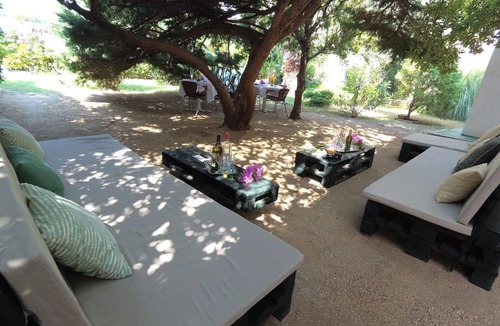 Pag Apartment | Pleasant holiday apartment with terrace in Pag