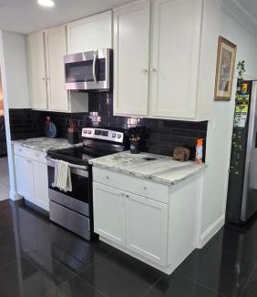 Clodine House | Pleasant Home away from Home