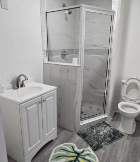 Clodine House | Pleasant Home away from Home