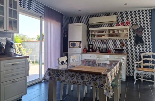 Bouleternere House | Pleasant house between sea and mountain