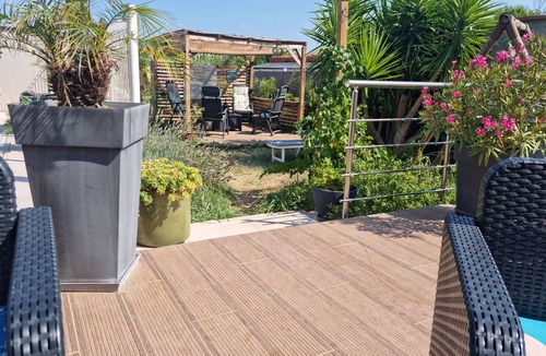 Bouleternere House | Pleasant house between sea and mountain