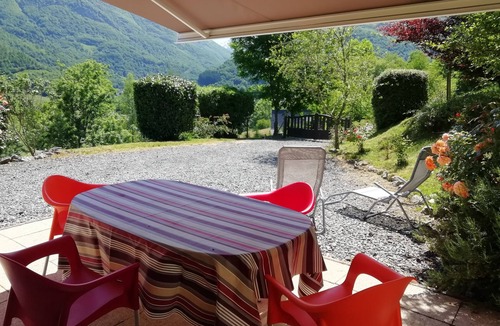 Arrens-Marsous House | Pleasant house classified 3 stars. Panoramic view of the peaks of the Val d'Azun