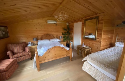 Kegworth House | Pleasant House