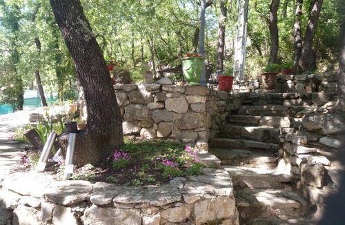 Ners House | Pleasant house in the middle of oaks with swimming pool. At the foot of the Cévennes.