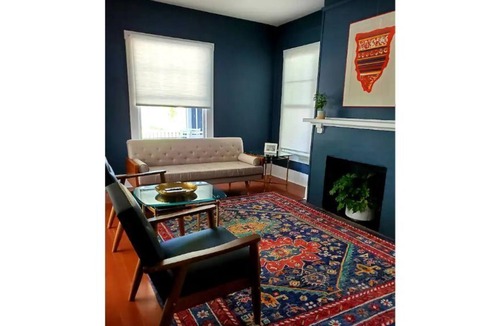 Pleasant Street House | Pleasant House