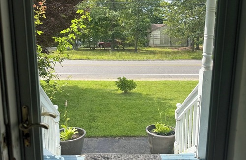 Shirley House | Pleasant house with AC in charming Shirley