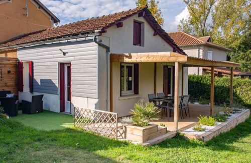 Perigueux House | Pleasant house with spa