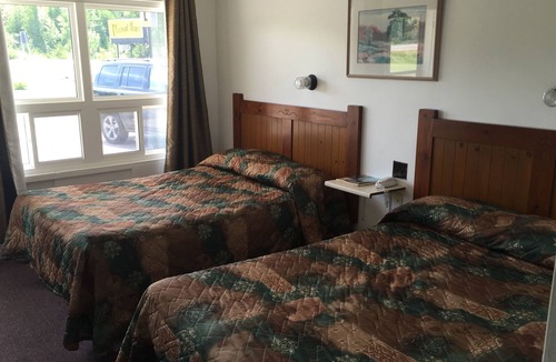 Clearview Township Hotel | Pleasant Manor Motel