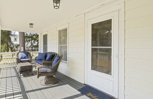 Palmyra House | Pleasant Place: A Family Stay in Palmyra