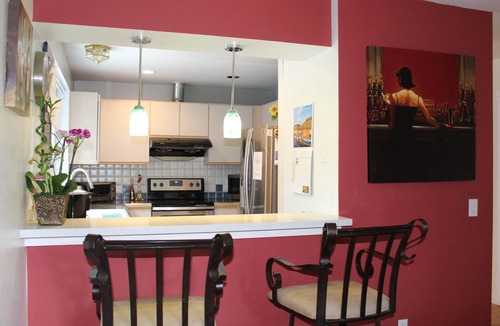 Mid-Beacon Hill House | Pleasant Private Home on Beacon Hill with AC.