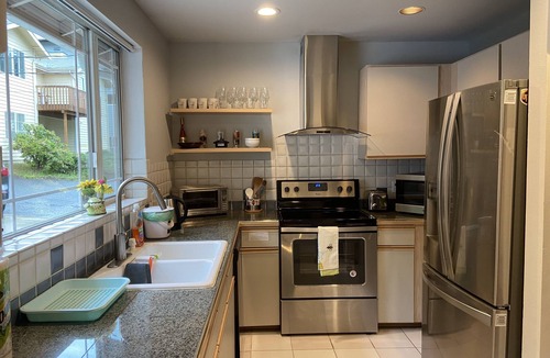 Mid-Beacon Hill House | Pleasant Private Home on Beacon Hill with AC.