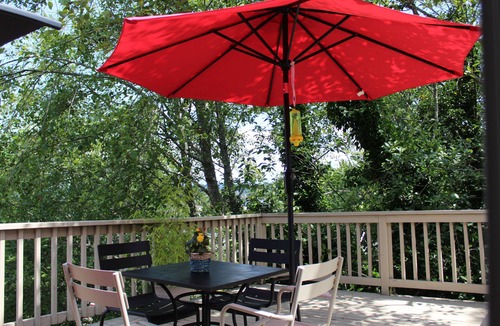 Mid-Beacon Hill House | Pleasant Private Home on Beacon Hill with AC.