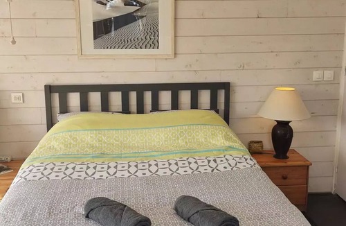La Chevroliere Bed & Breakfast | Pleasant self-contained room + pool access
