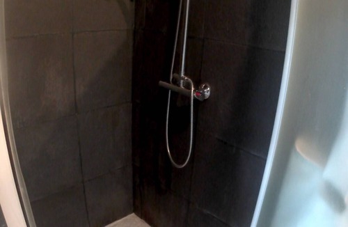 La Chevroliere Bed & Breakfast | Pleasant self-contained room + pool access
