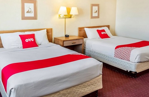 Shelby Hotel | Pleasant Stay, Convenient Location! Near Shelby Splash Park and Pool