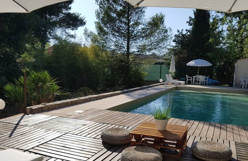 Le Cannet-des-Maures Apartment | Pleasant studio in Mas Provençal