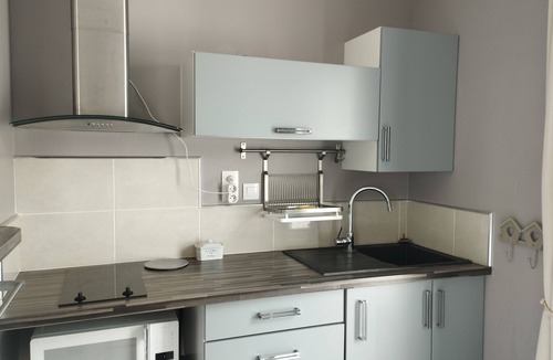 LHoumeau Apartment | Pleasant studio with private courtyard