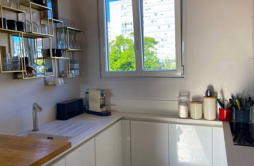 Amerique Apartment | Pleasant studio with terrace in Belleville