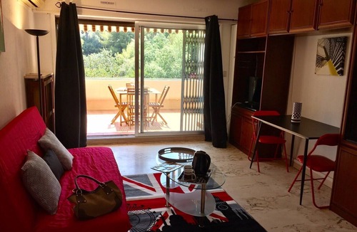 Fabron Apartment | Pleasant studio with terrace in Nice - Ciel de Fabron