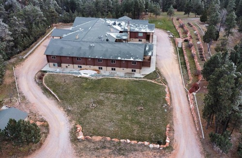 Hot Springs Cabin | Pleasant Triple Room - Room 112