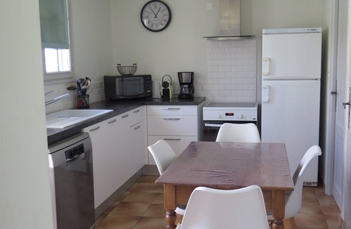 Apt Villa | Pleasant villa with garden and private pool