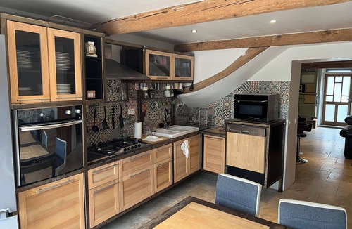 Carcassonne House | Pleasant village house