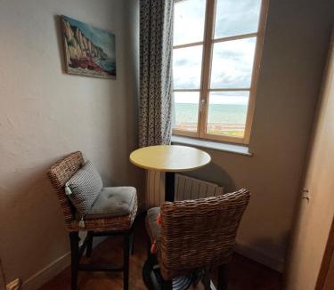 Veules-les-Roses Apartment | Pleine mer en vue