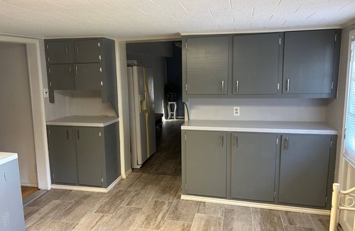 Broaddus House | Plenty of room for everyone! Sleeps 10!